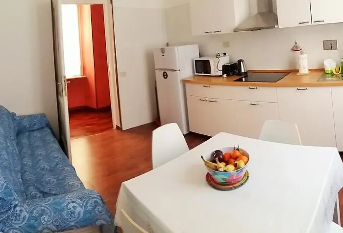 Konukevi Ciaoroma! 4*